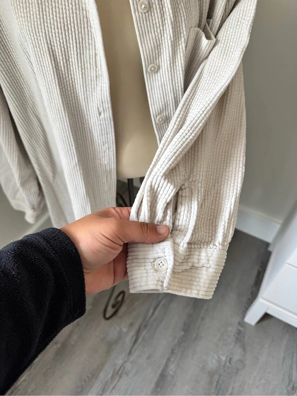 L.L.Bean Textured Button Down Shirt - Picture 7 of 9